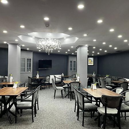 Bursa Loyal City Hotel Екстериор снимка