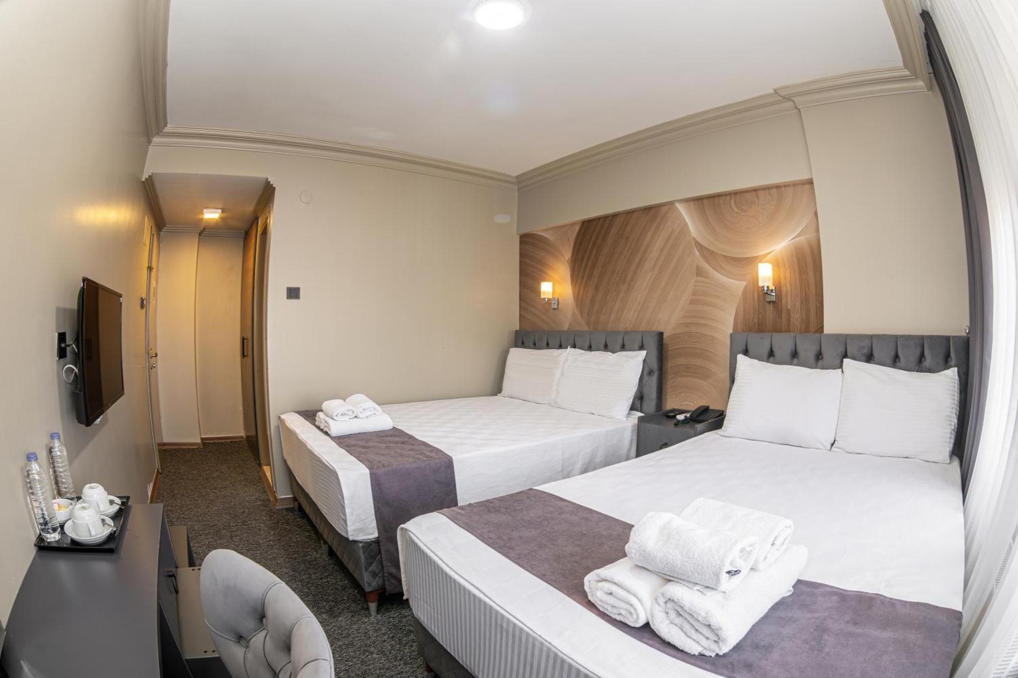 Bursa Loyal City Hotel Екстериор снимка