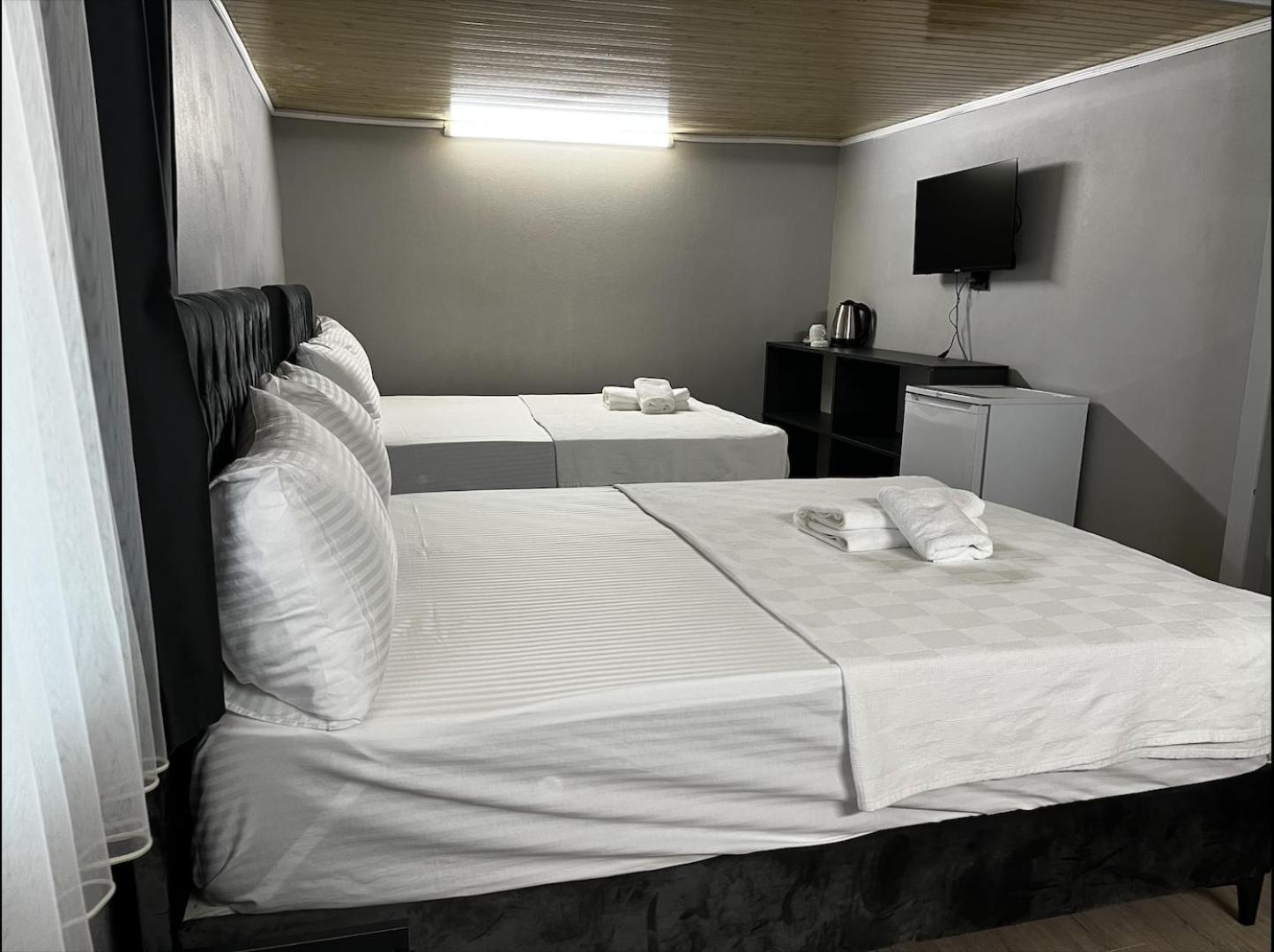 Bursa Loyal City Hotel Екстериор снимка