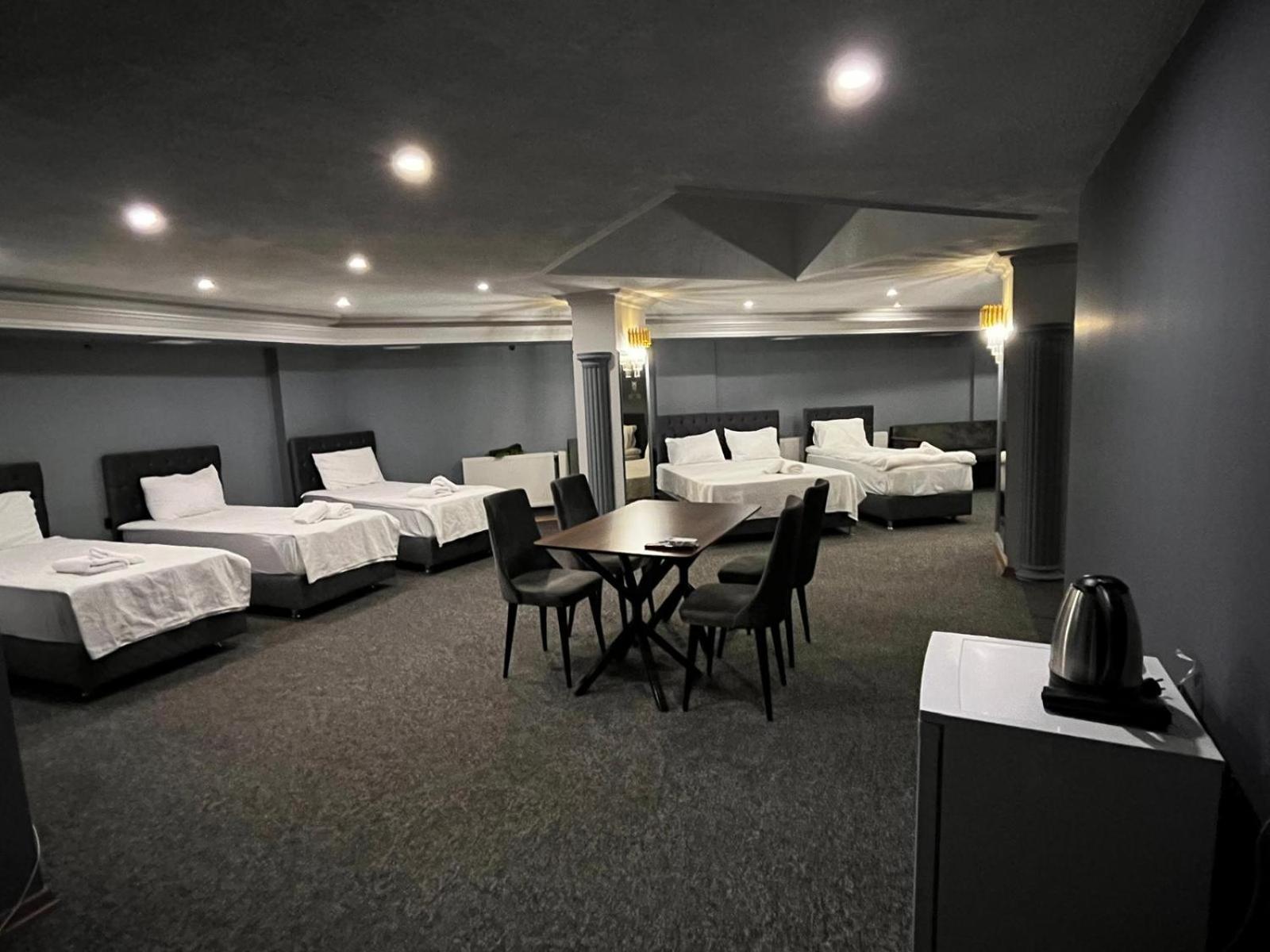 Bursa Loyal City Hotel Екстериор снимка