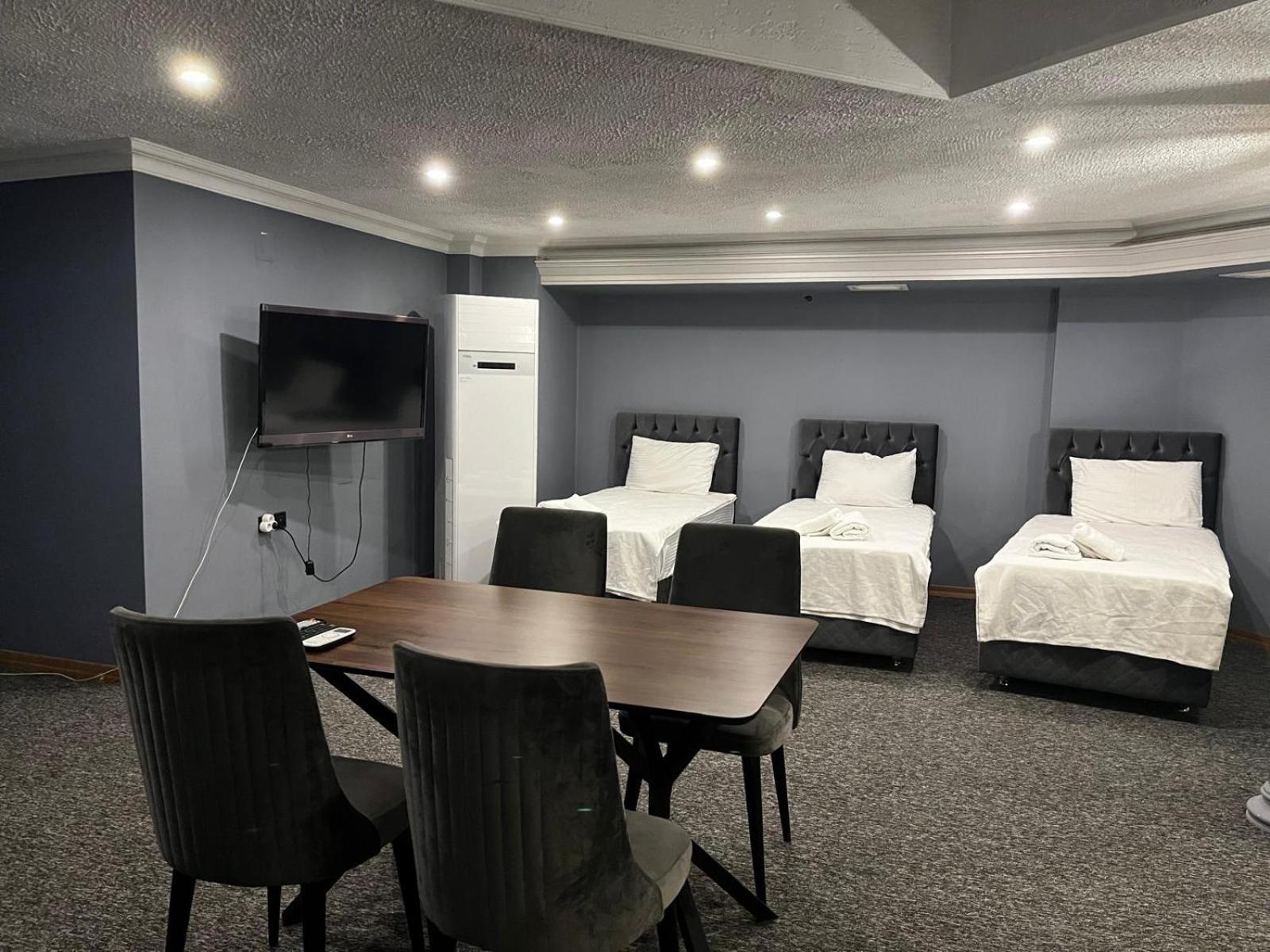 Bursa Loyal City Hotel Екстериор снимка